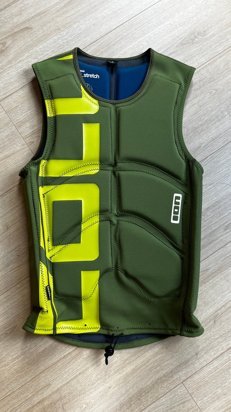 ION Collision Vest - Maat L - Zo goed als nieuw, Watersport en Boten, Wakeboarden, Ophalen of Verzenden, Zo goed als nieuw, Overige typen