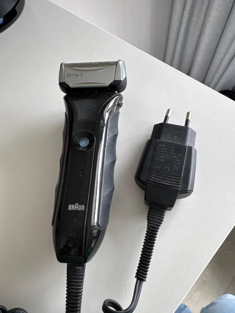Braun Scheerapparaat Series 5 - Nauwkeurig en Comfortabel, Ophalen, Gebruikt, Scheren en Epileren