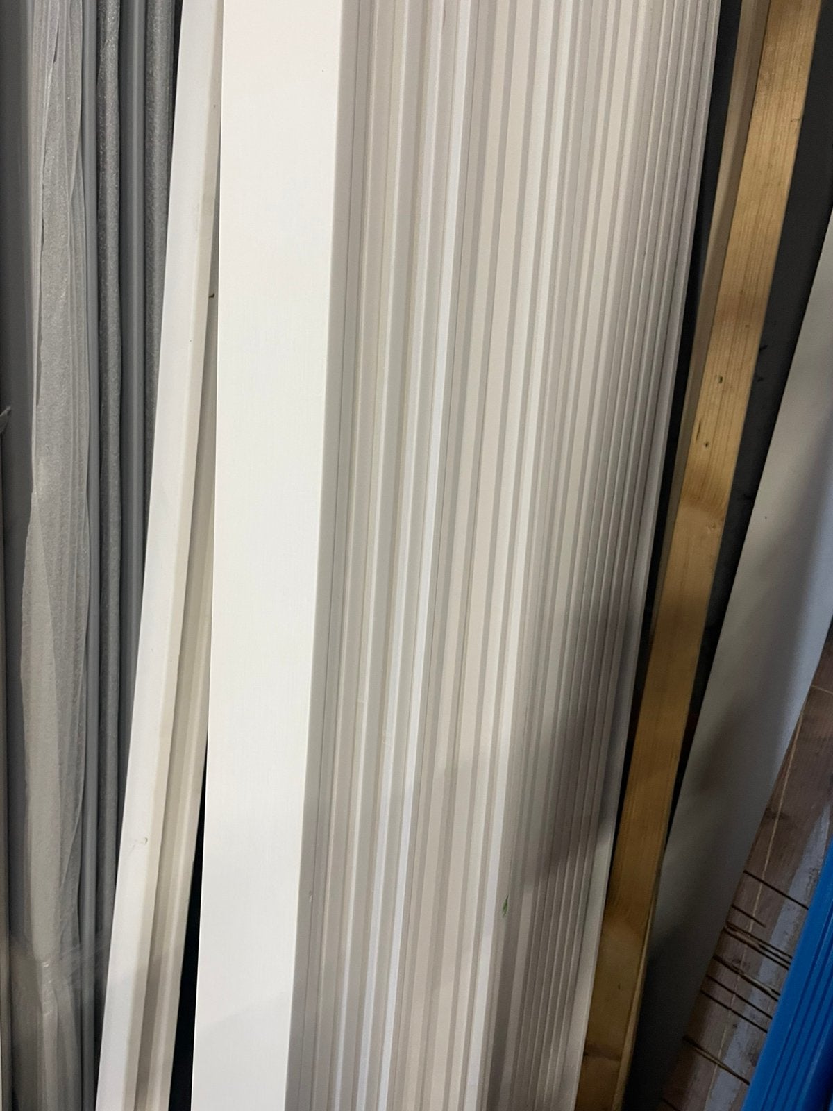 Plafond plint/vloerplint /architraaf wit gepoten, Ophalen, Minder dan 3 meter, Zo goed als nieuw, H