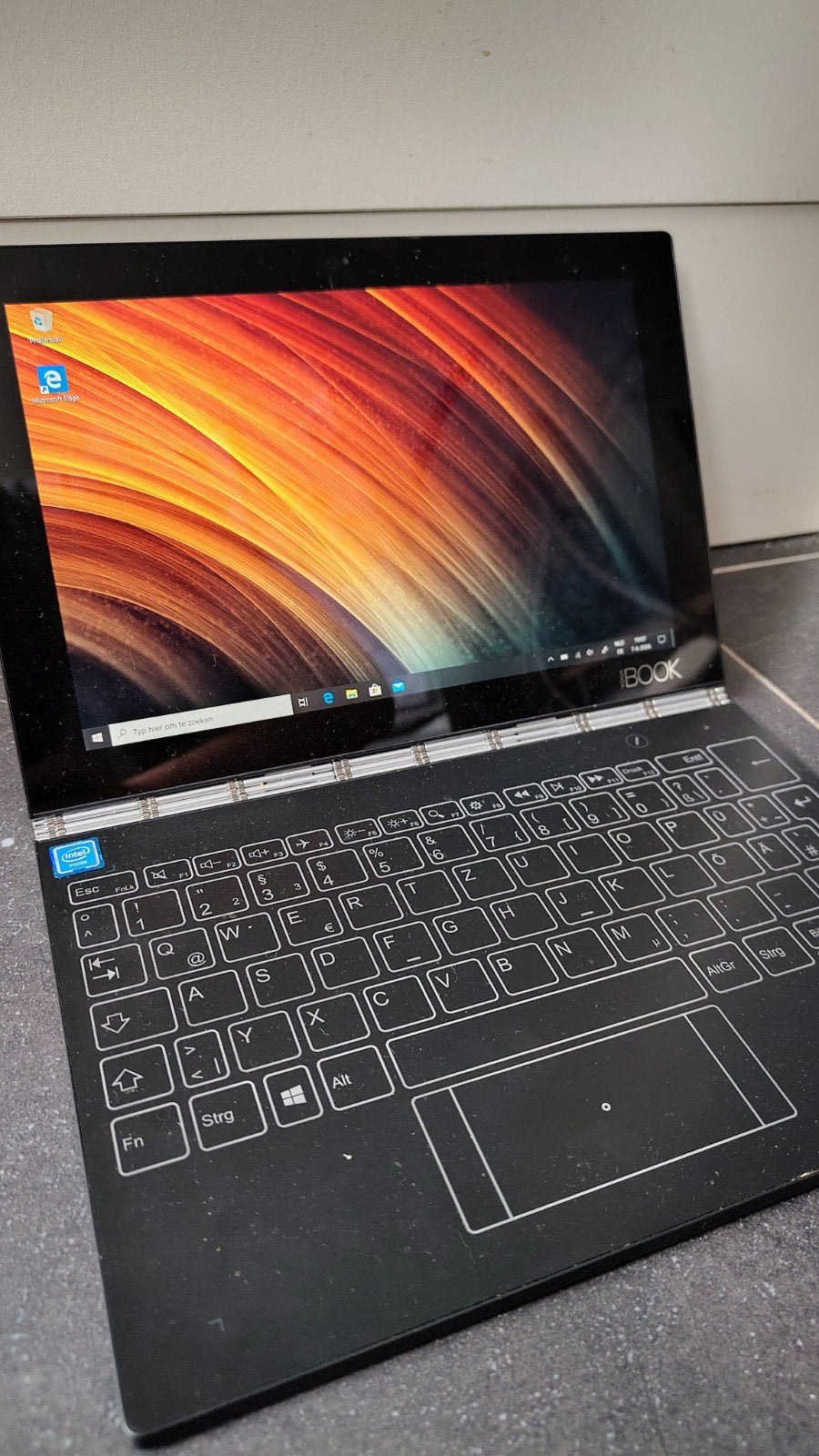 Lenovo Yoga Book YB1-X91F 2-in-1 + Real Pen & Doos, Computers en Software, Windows Laptops, Gebruikt, Minder dan 2 Ghz, Met touchscreen