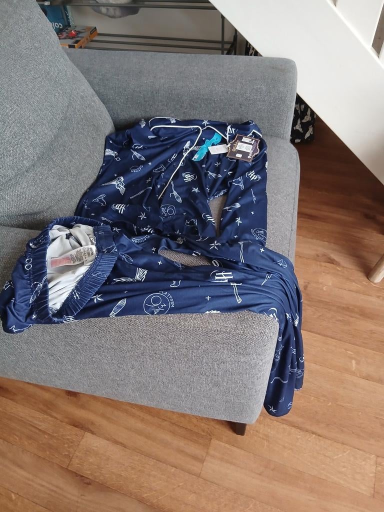 Nieuwe harry Potter pyjama van primark Groningen, Huis en Inrichting, Ophalen of Verzenden, Nieuw