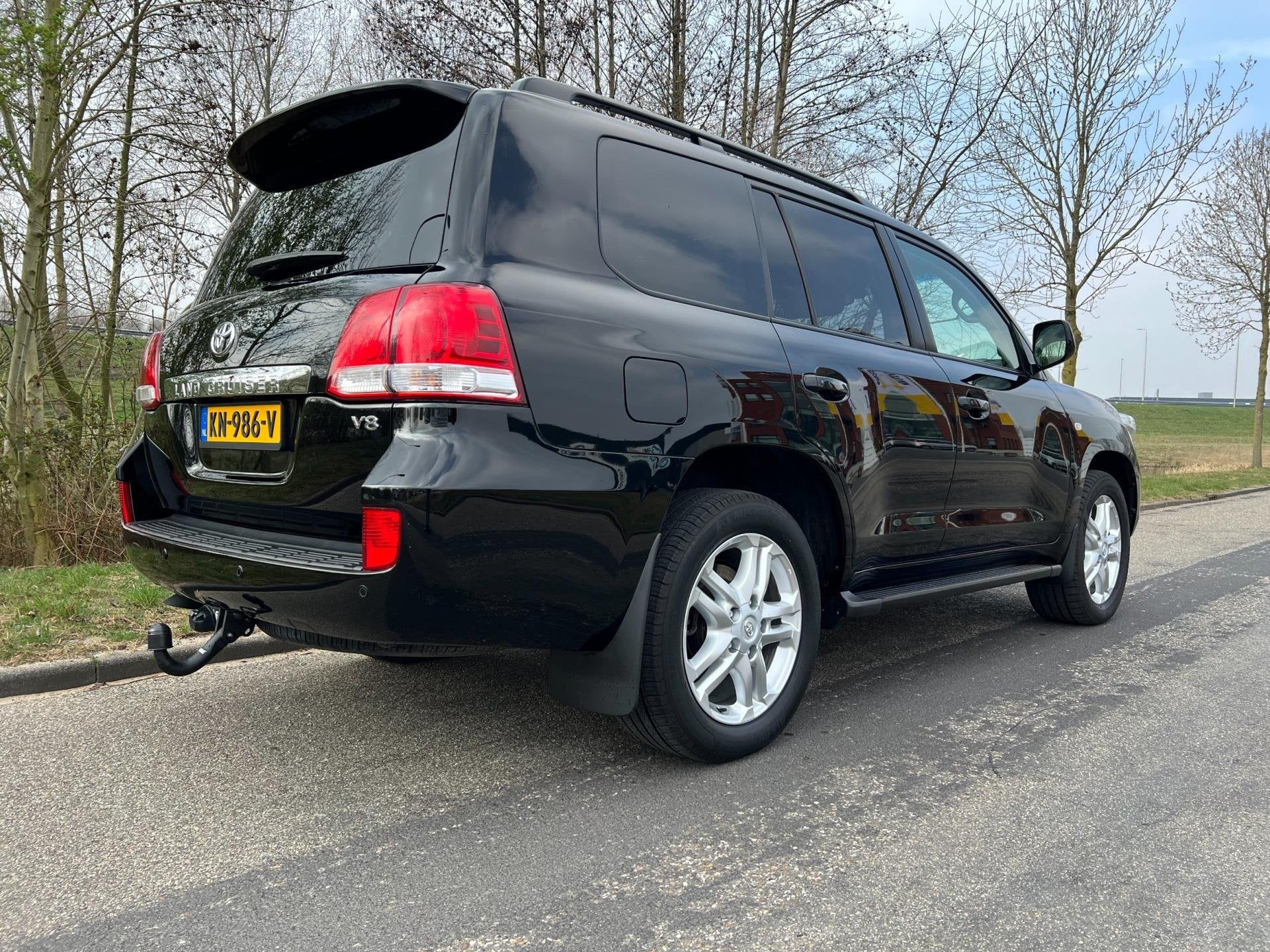 Toyota Land Cruiser V8 4.5 D-4D Executive 7p. UNIEK nieuwsta, Auto's, Automaat, Automatische klimaatregeling, 7 stoelen, Zwart