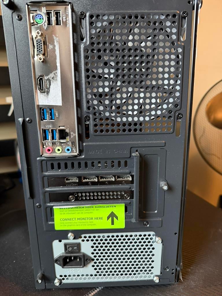 Game pc met muis en toestembord moet snel weg, Ophalen, Online, Overige genres, 1 speler