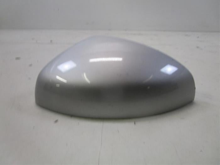 Spiegelkap links Audi A1 (22725979), Ophalen of Verzenden, Gebruikt