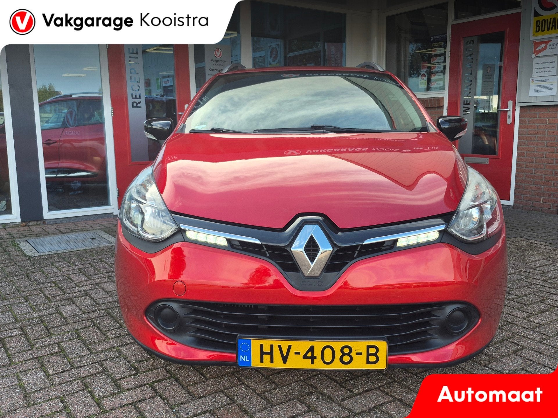 Renault Clio Estate 1.2 Expression AUTOMAAT Navi|PDC, Stof, 4 cilinders, Met garantie (alle), 19 km/l