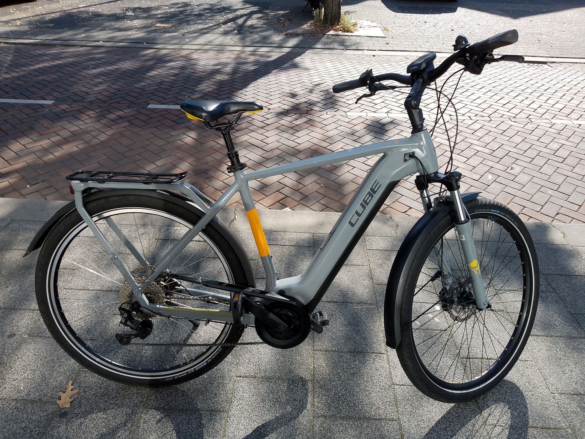 Cube Touring Pro h57 elektrische fiets Bosch Performance