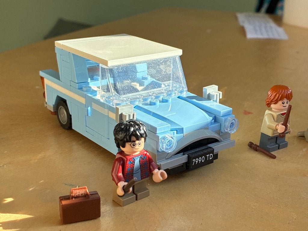 LEGO Harry Potter Vliegende Ford Anglia (76424), Lego, Harry Potter, Ophalen of Verzenden, Zo goed als nieuw