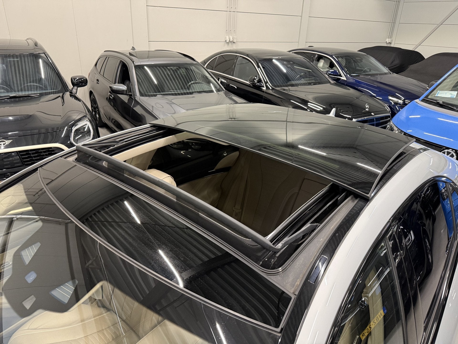 Mercedes-Benz S-Klasse 560 Lang AMG S63 STYLING PANO/BURMEST, Dealer onderhouden, Achterwielaandrijving, Gebruikt, Met garantie (alle)