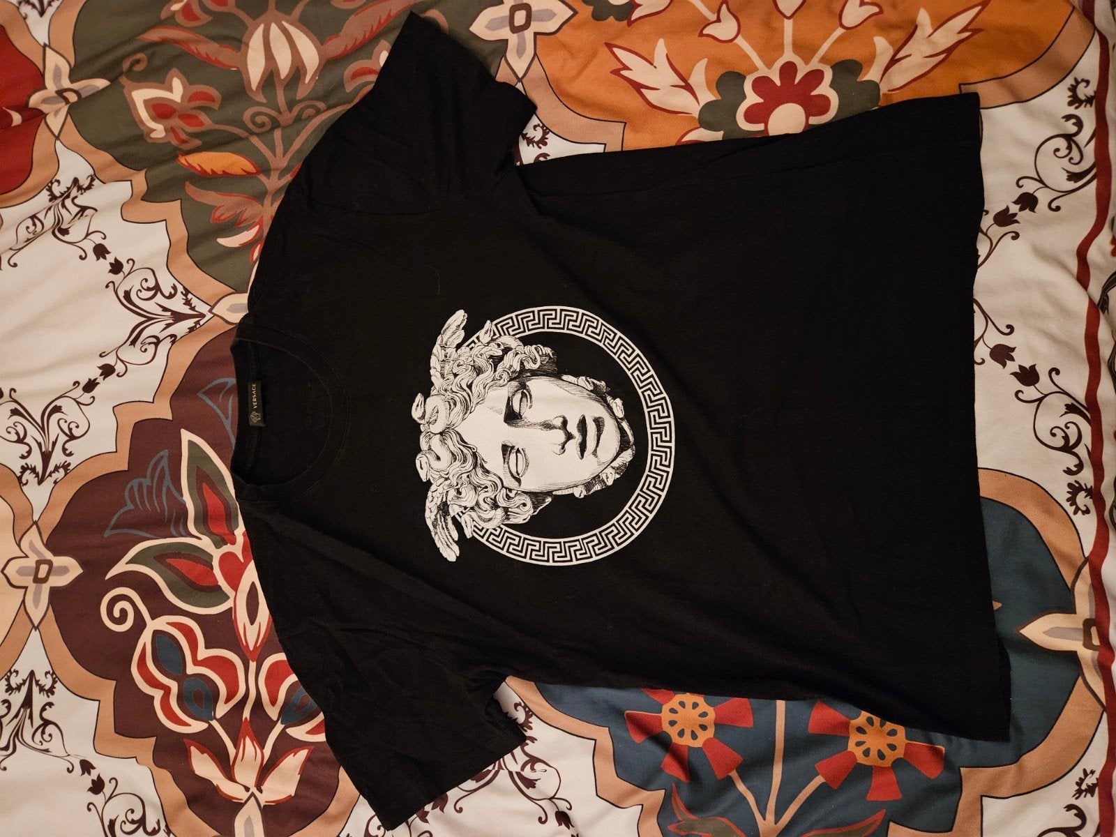 Versace T-shirt met Medusa-hoofd en logo - Maat L, Kleding | Heren, Maat 52/54 (L), Verzenden, Zwart, Zo goed als nieuw