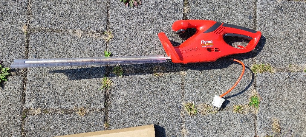 hagenschaar flymo easicut 460, Ophalen, Zo goed als nieuw, Elektrisch