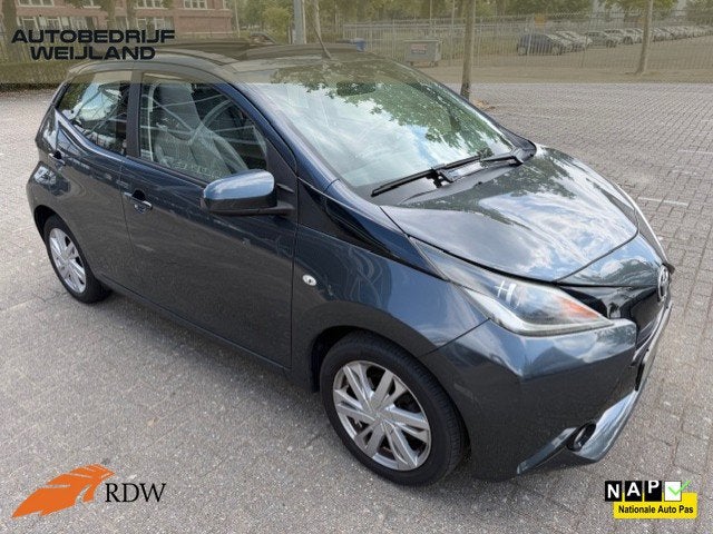Toyota Aygo 1.0 VVT-i x-wave AUTOMAAT OPENDAK I 2de eig. I C, Auto's, Euro 5, Gebruikt, Zwart, 4 stoelen