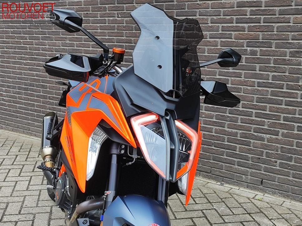 KTM 1290 SUPER DUKE GT, 2 cilinders, KTM, Motorrijbewijs A, Bedrijf