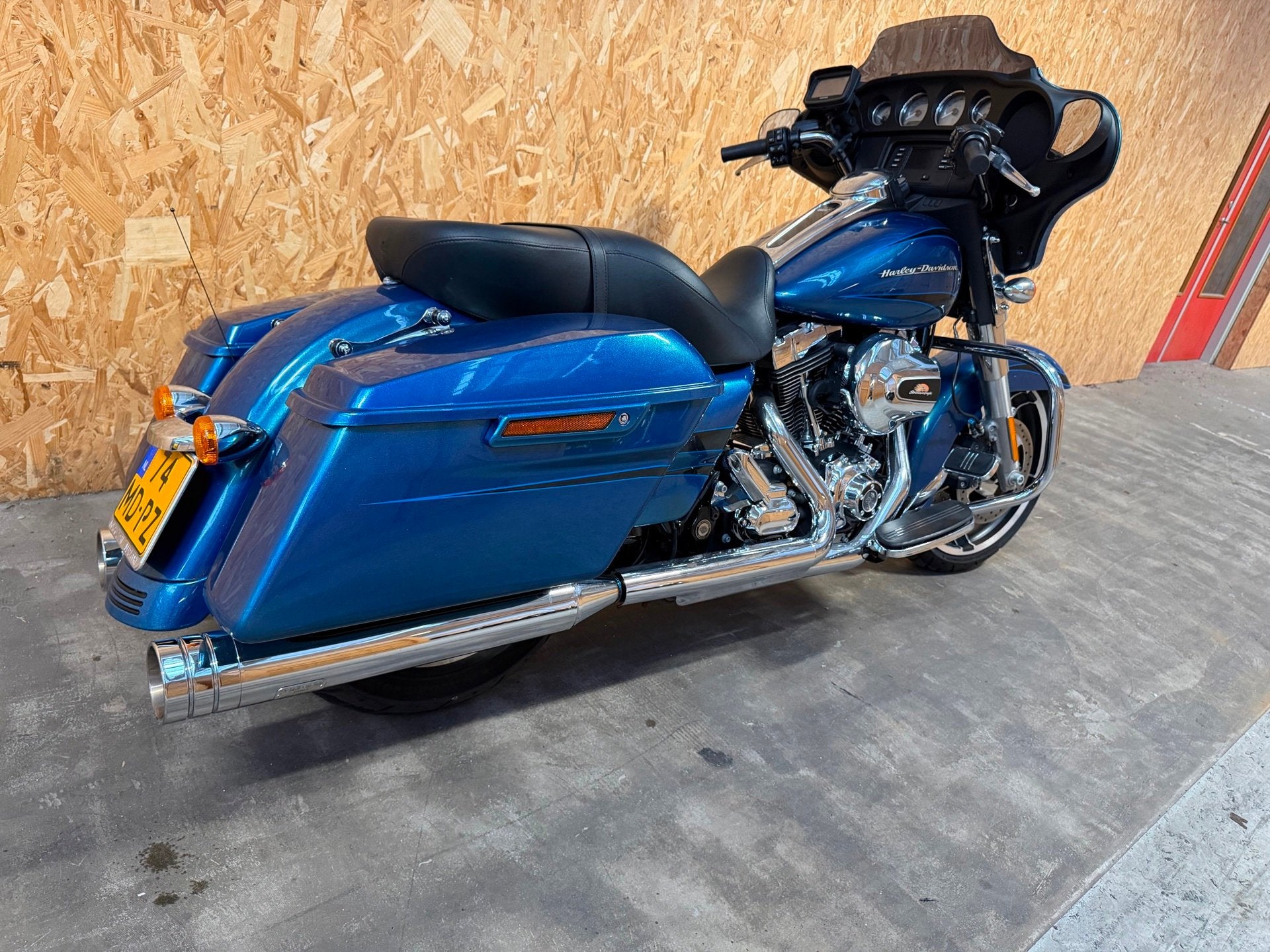 Harley Davidson Street glide 5hd Candy Bleu model 2014, 1690 cc, Toermotor, Handgeschakeld, Gebruikt
