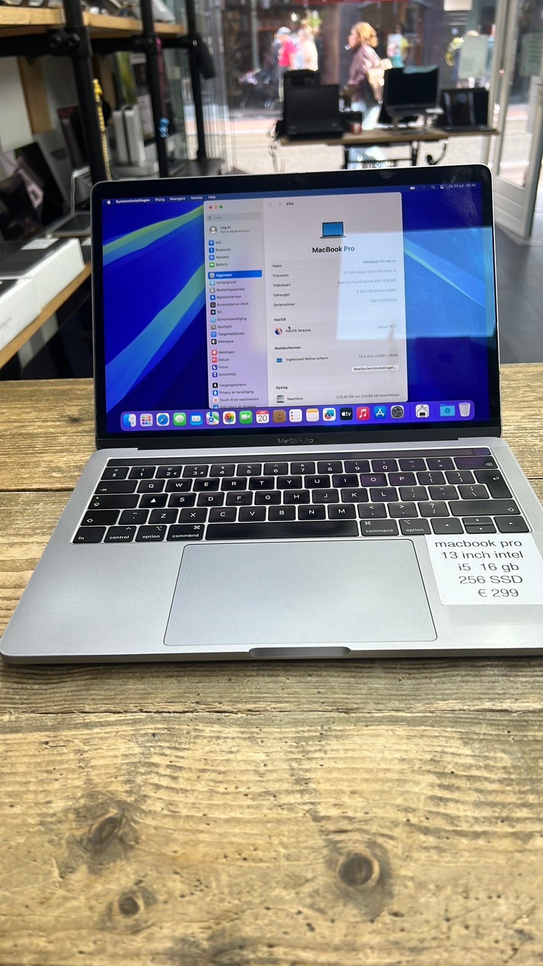 Macbook Pro 13 inch 2,3 Ghz 16 GB 512 SSD, MacBook Pro, 2 tot 3 Ghz, 13 inch, Ophalen of Verzenden