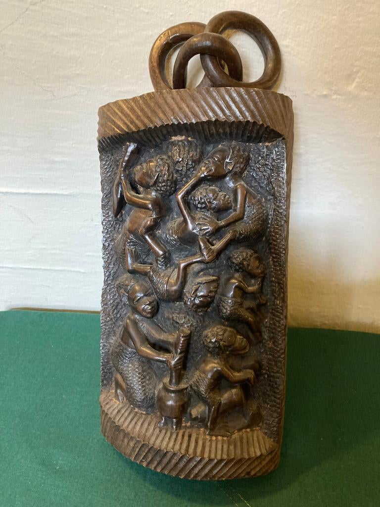 "Dorpstafereel". Beeldhouwwerk Mali., Antiek en Kunst, Kunst | Beelden en Houtsnijwerken, Handgemaakt, Ophalen of Verzenden, 20 - 50 cm