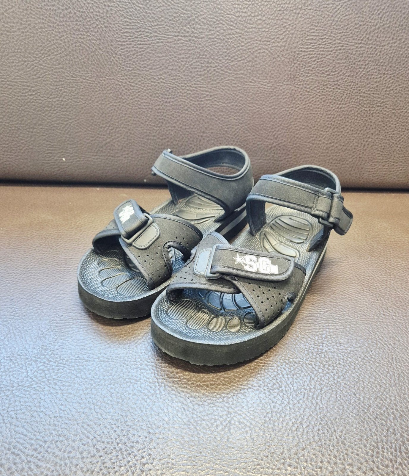 Kunststof sandalen maat 40 /41, Ophalen, Zwart, Sandalen of Muiltjes, Zo goed als nieuw