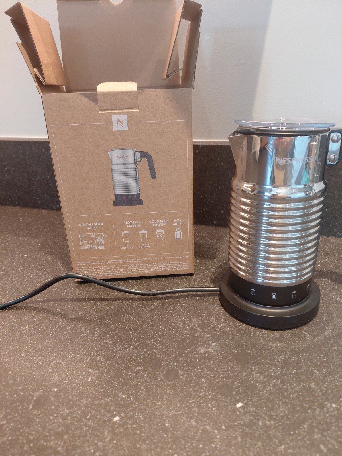 NESPRESSO AEROCCINO Z.G.A.N, Ophalen of Verzenden, Zo goed als nieuw