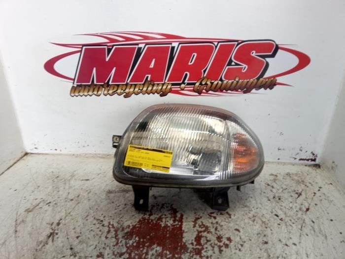 Koplamp links van een Renault Clio, Gebruikt, -, Renault, -