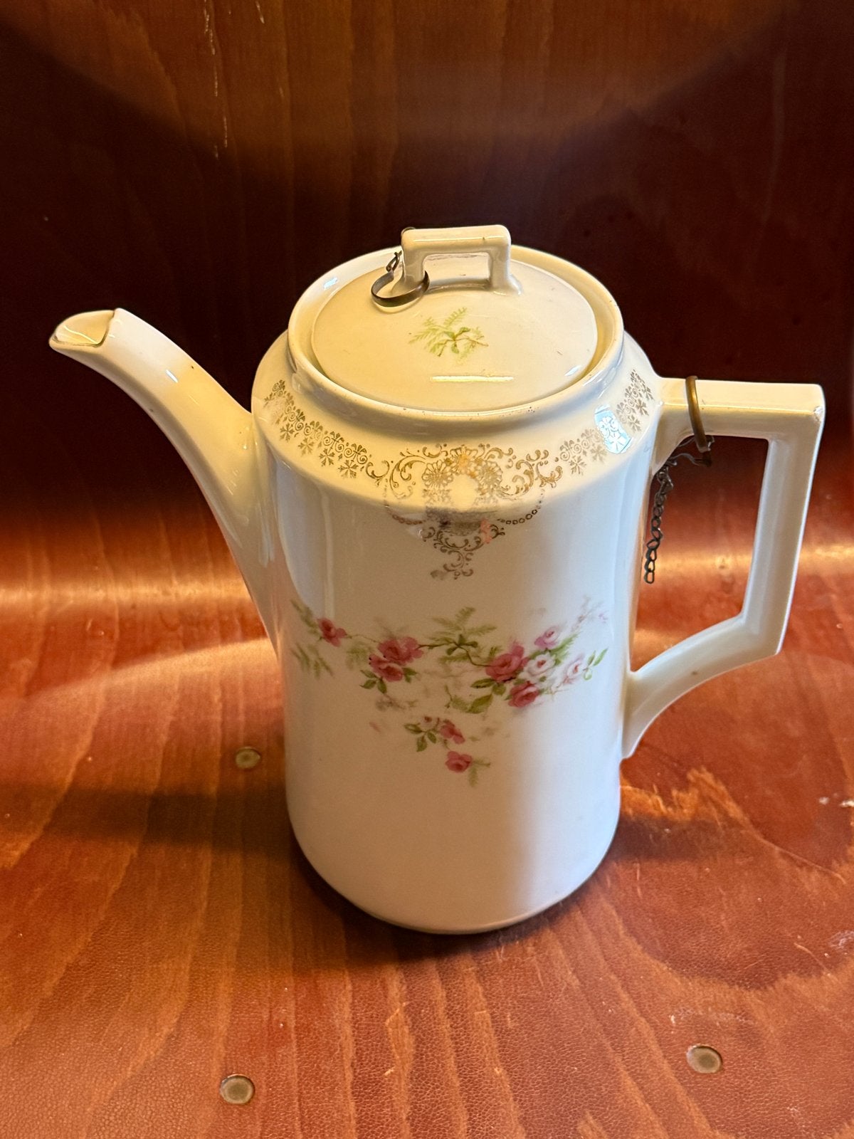 Antieke Porseleinen Koffiepot met Rozen, Ophalen