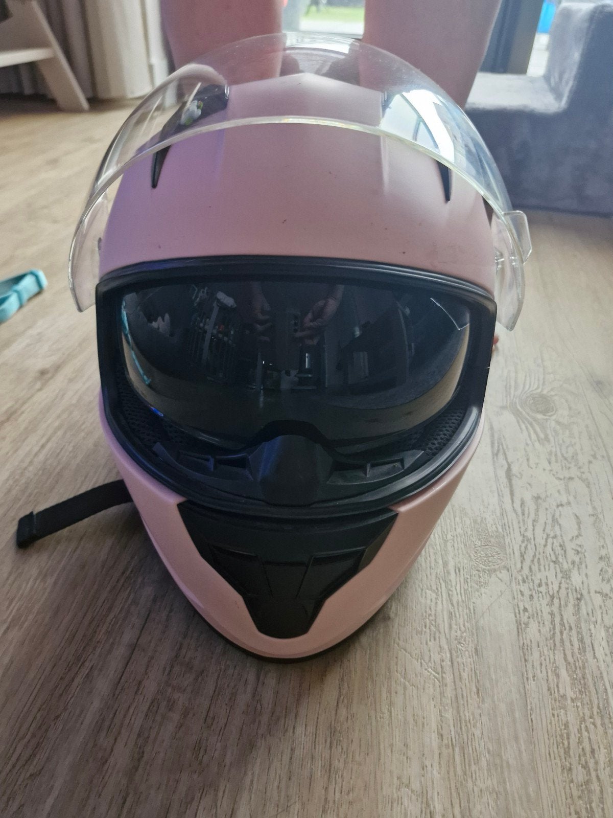 Roze helm, Fietsen en Brommers, Brommerhelmen, Ophalen of Verzenden, Zo goed als nieuw, Medium, Vinz Helmets