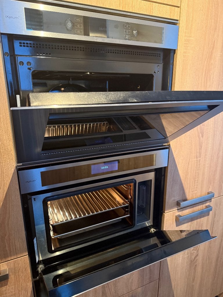 Bauknecht combi-oven / stoom-oven, Witgoed en Apparatuur, Bauknecht, Hete lucht, Ophalen of Verzenden, Zo goed als nieuw