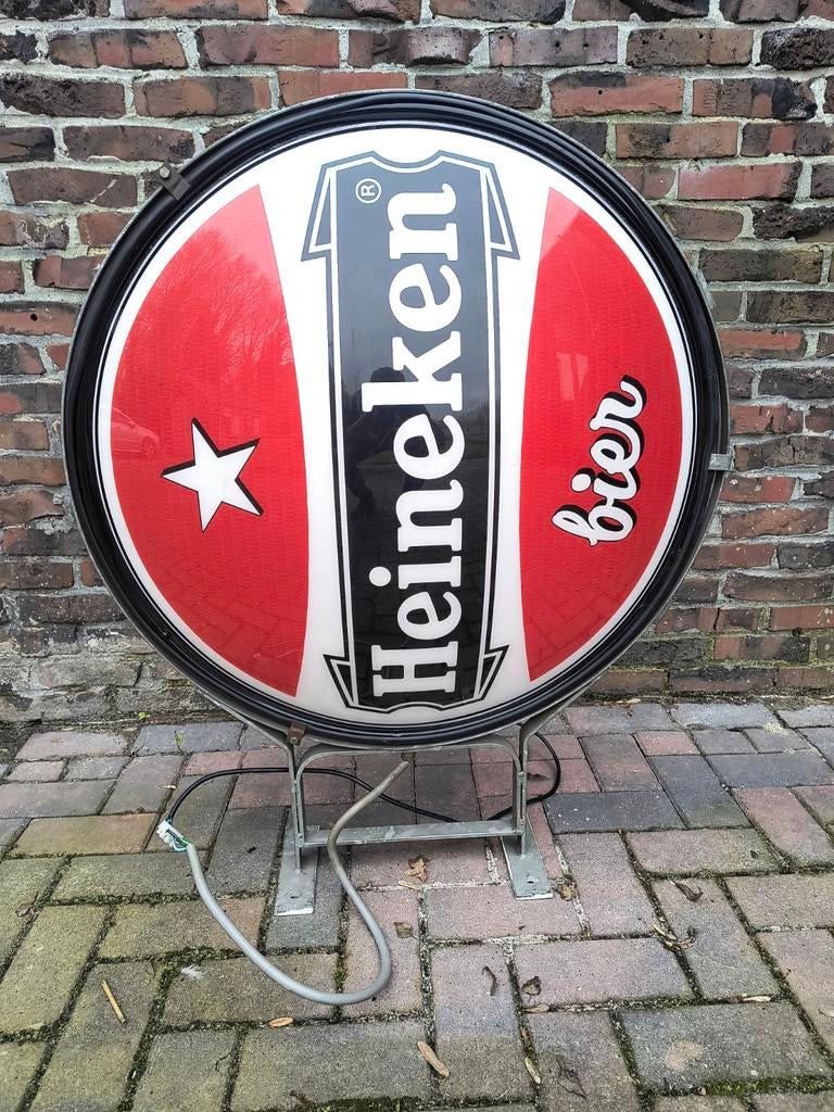 Heineken lichtbak, Ophalen, Gebruikt, Lichtbak of (neon) lamp