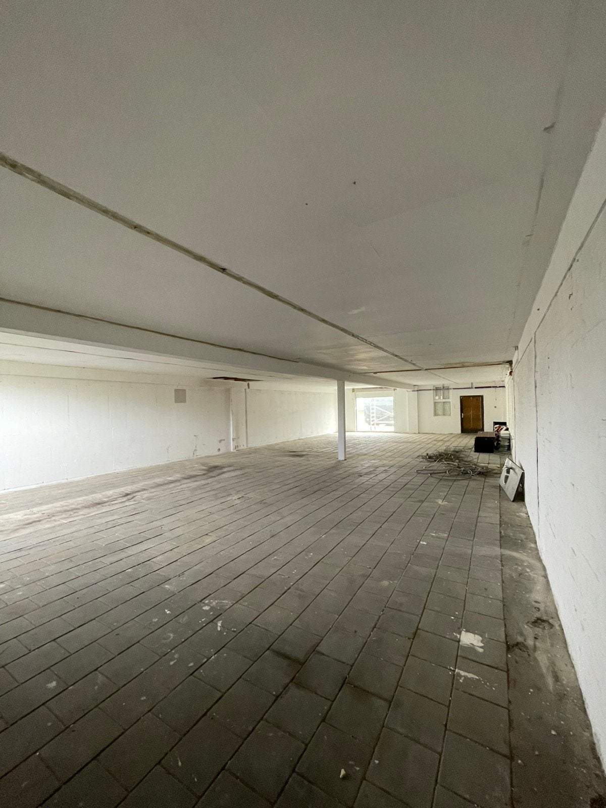 Bedrijfshal/ opslagruimte te huur, Zakelijke goederen, Bedrijfs Onroerend goed, Huur, Opslag of Loods