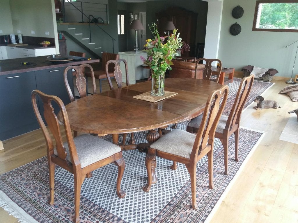 prachtige antieke eettafel met 6 stoelen, Ophalen