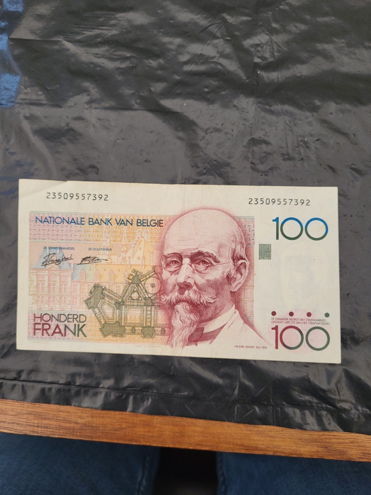 Bank Of Belgique 100 Frank (B2), Ophalen of Verzenden