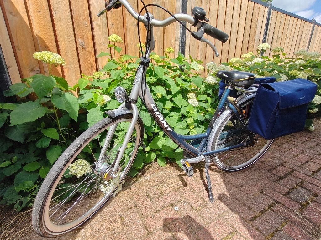 Giant Metro 3, Fietsen en Brommers, Fietsen | Dames | Damesfietsen, Ophalen, Velgrem, Giant, Zo goed als nieuw