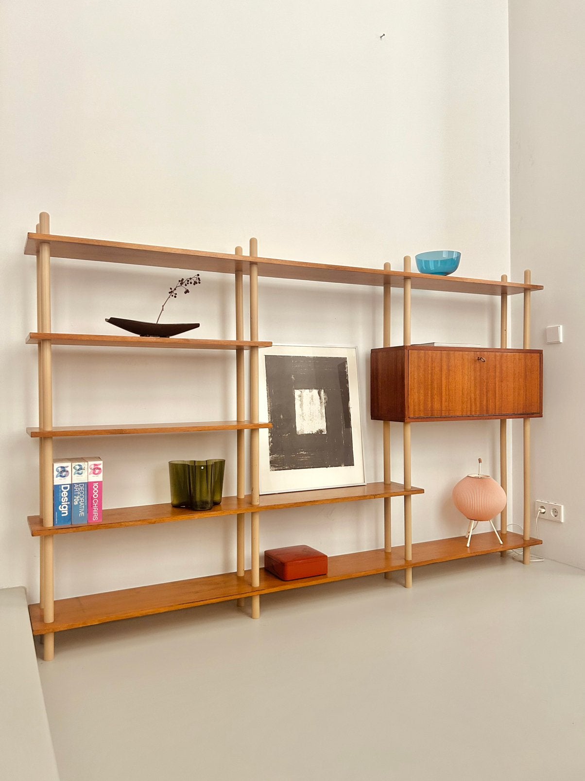 Stokkenkast lutjens de boer vintage design jaren 50 60, Ophalen, Gebruikt, 100 tot 150 cm, 25 tot 50 cm