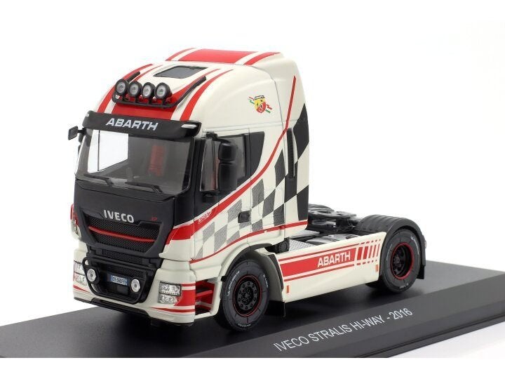 Iveco STRALIS HI-WAY - ABARTH 2016 - 1:43, Overige merken, Auto, Ophalen of Verzenden, Eiberstraat 9 te Dokkum