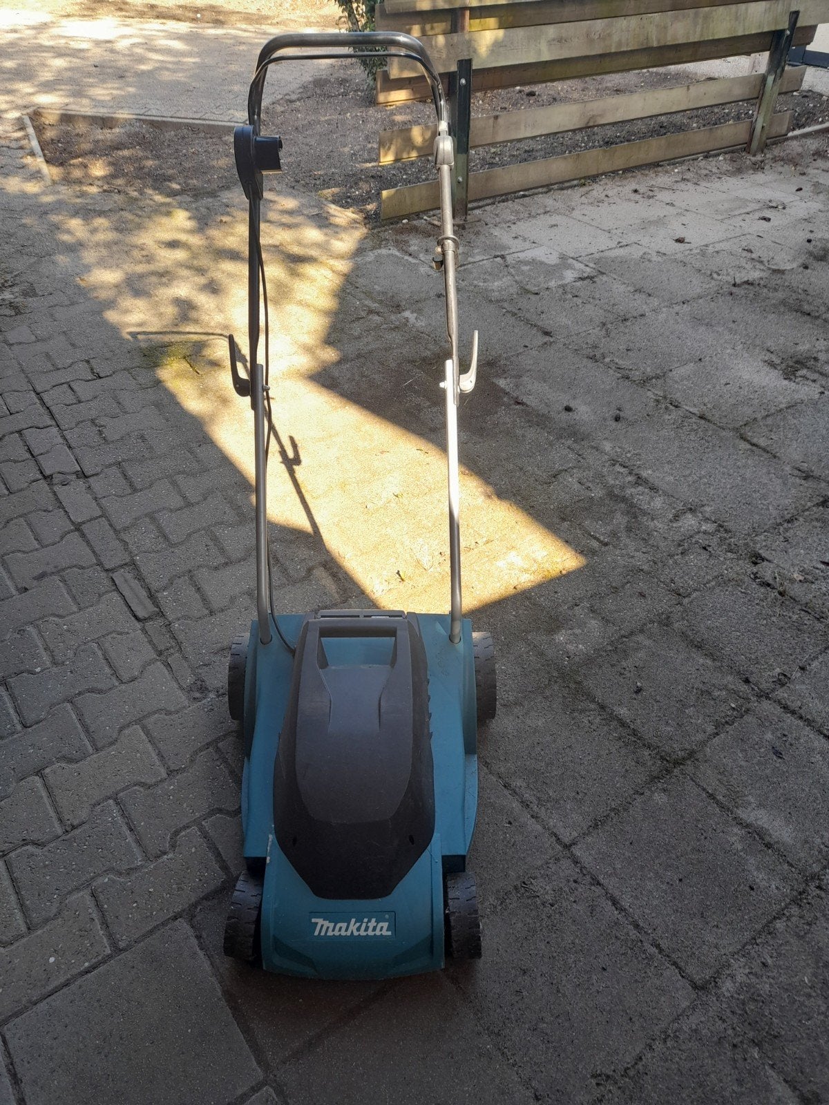 Electrische grasmaaier / Makita, Tuin en Terras, Grasmaaiers, Ophalen, Gebruikt, Elektrische grasmaaier, MAKITA