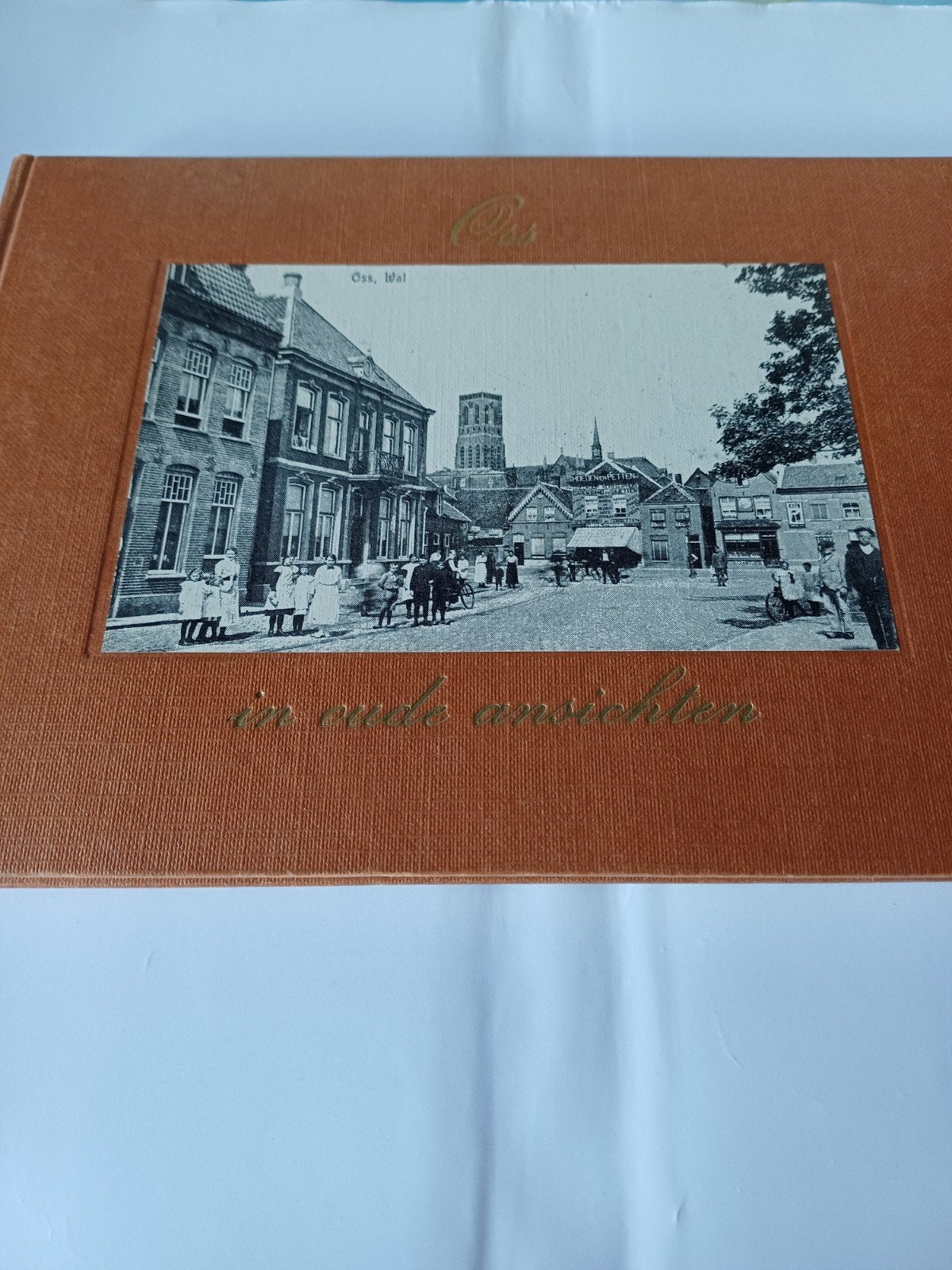 Oss in oude ansichten, Boeken, Ophalen of Verzenden, Gelezen, Overige onderwerpen, Dus. F.J.M.van de Ven