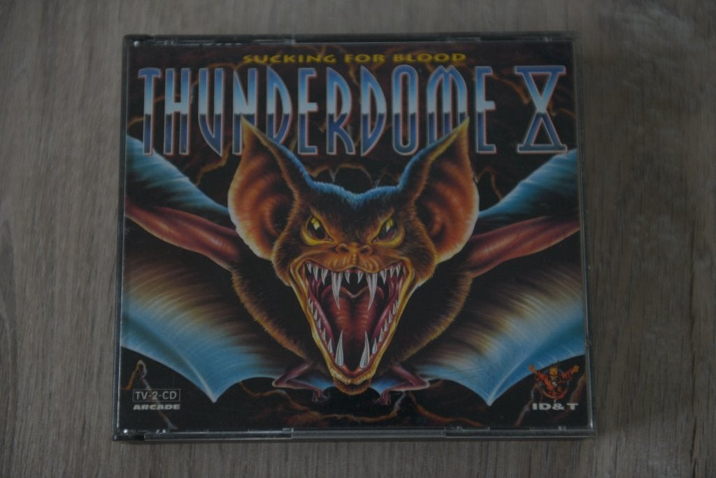 THUNDERDOME X ( 10 ) SUCKING FOR BLOOD 2CDbox ID&T, Verzenden, Inclusief doosje, Zo goed als nieuw, Boxset