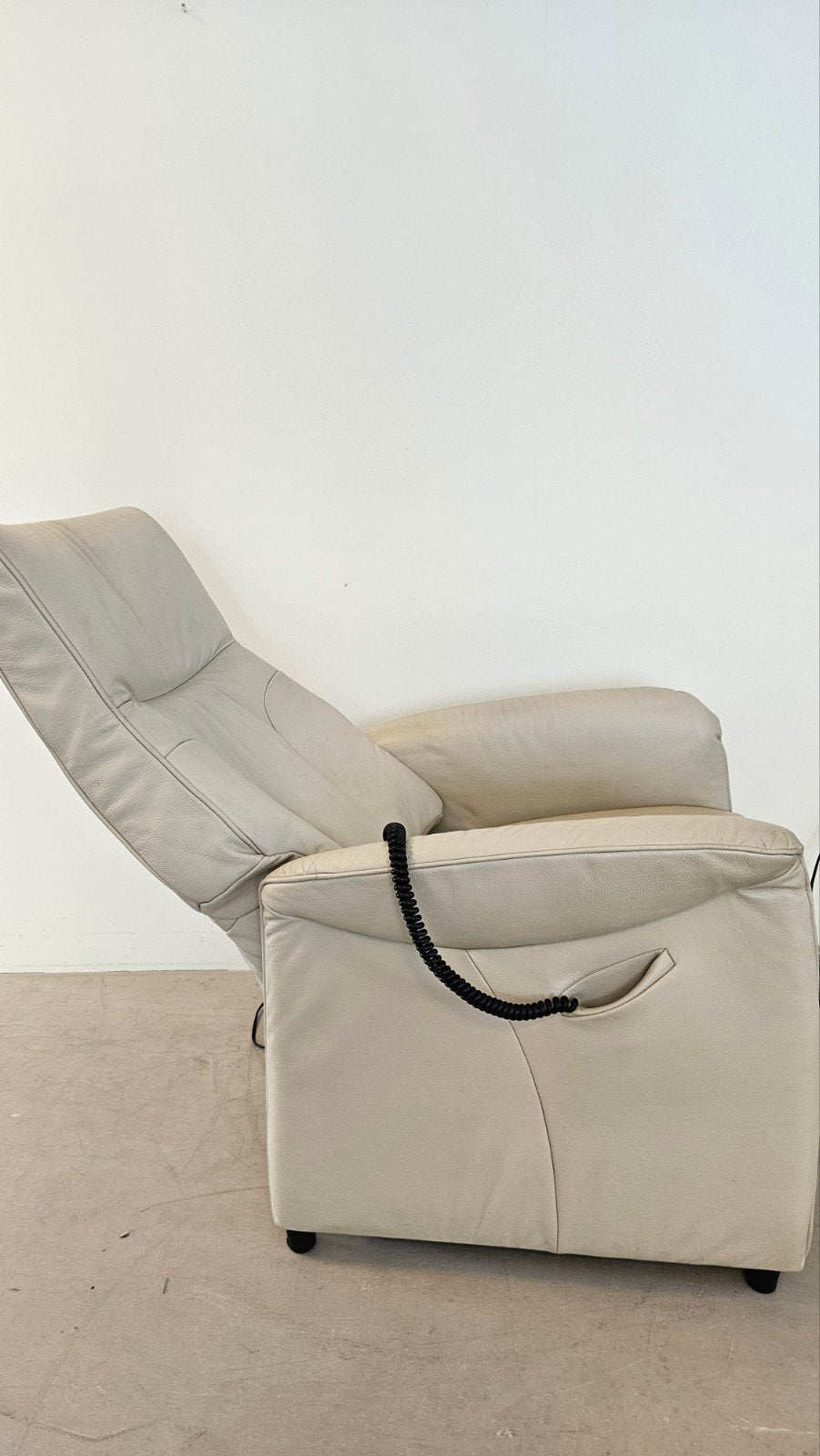 Sta op fauteuil van de Toekomst bij Zitgemak joure, Ophalen of Verzenden, Zo goed als nieuw, 50 tot 75 cm, Leer