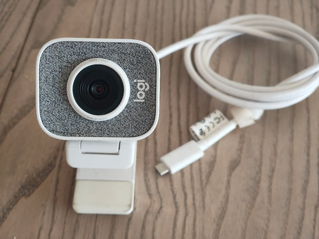 Logitech StreamCam 1080P HD 60fps Streaming Webcam Wit, Ophalen of Verzenden, Monitorclip, Logitech Logi, Bedraad