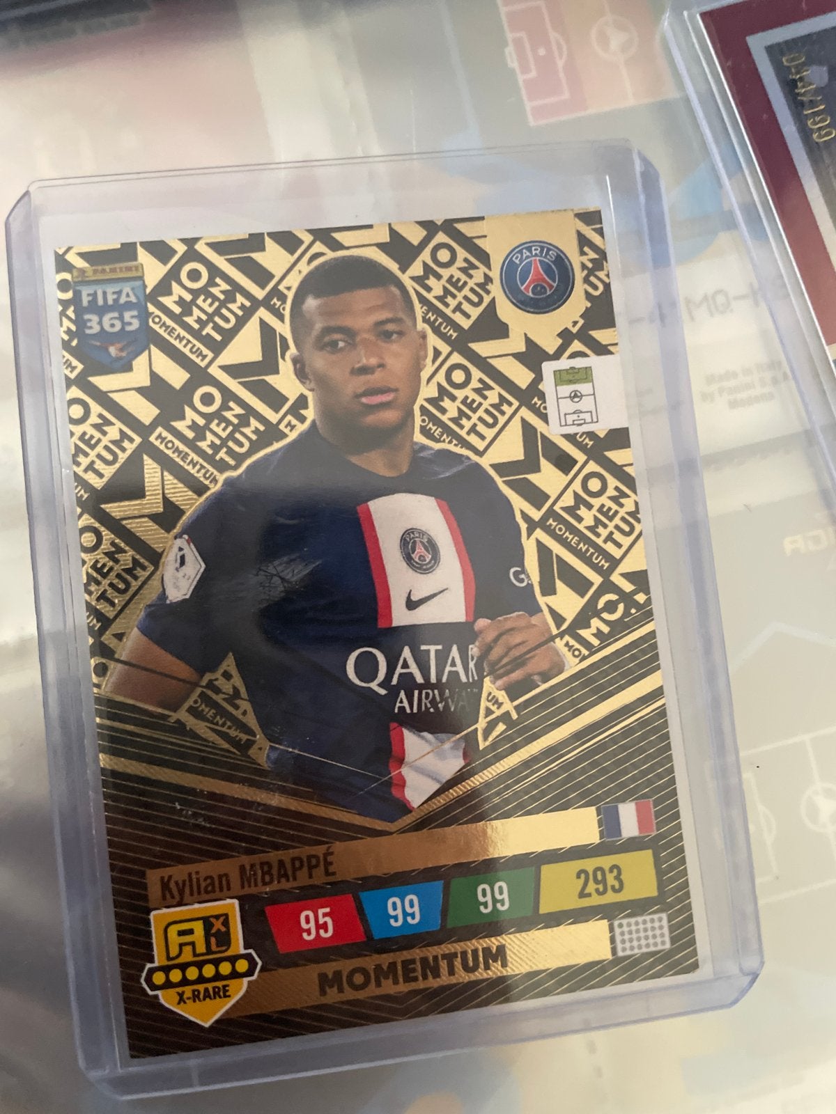 Kylian Mbappé FIFA 365 Adrenalyn XL Momentum Kaart, Ophalen of Verzenden, Zo goed als nieuw, Buitenlandse clubs, Spelerskaart