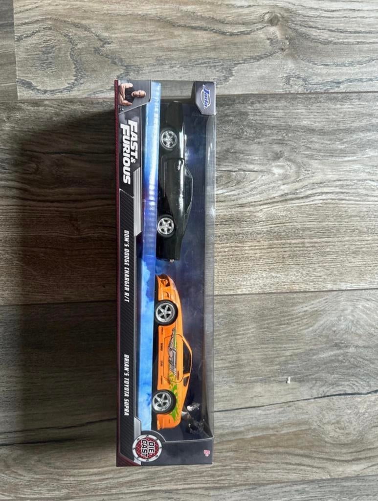 Fast & Furious modelauto's: Dom's Charger & Brian's Supra, Overige merken, Auto, 1:32 tot 1:50, Nieuw