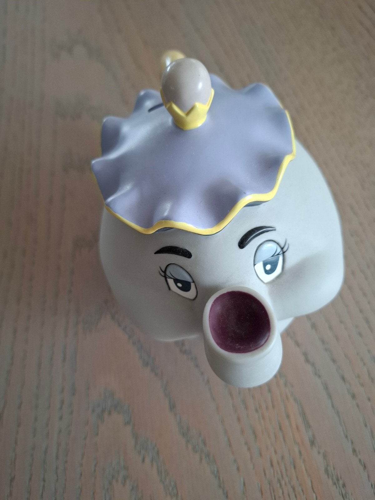 Disney Belle en het Beest Mevrouw Tuit spaarpot, Verzamelen, Ophalen of Verzenden, Zo goed als nieuw, Steen, Aardewerk of Keramiek