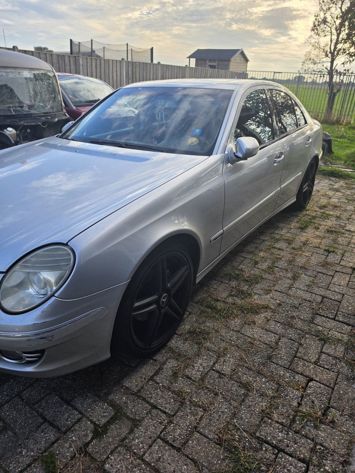 Mercedes-Benz E-Klasse 3.0 CDI E280 Sedan AUT 2007 Grijs, Auto's, Achterwielaandrijving, Zwart, 190 pk, Bluetooth