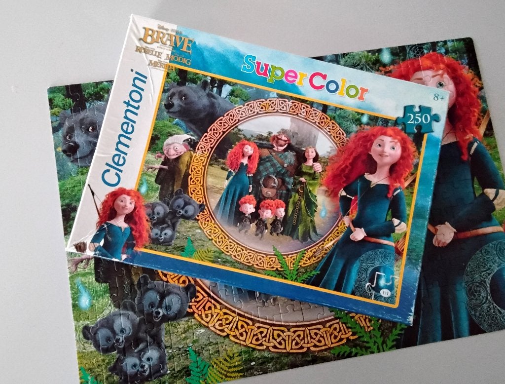 Disney Brave puzzel - legpuzzel - Clementoni - 250 stukjes, Kinderen en Baby's, Speelgoed | Kinderpuzzels, Ophalen of Verzenden