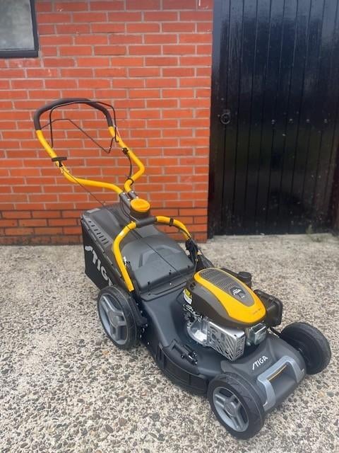 Nieuw binnen! Stiga loopmaaier Combi 748 S, Tuin en Terras, Grasmaaiers, Ophalen, Stiga, Nieuw, Benzine-grasmaaier