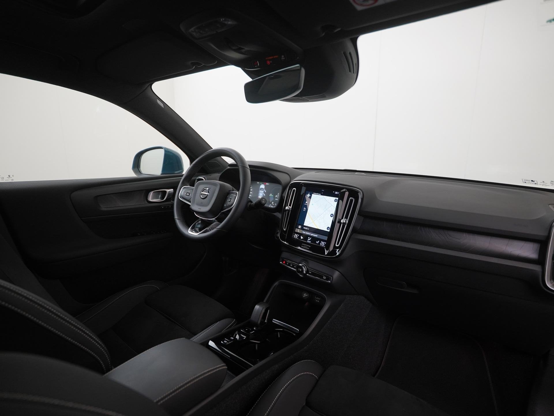 Volvo XC40 1.5 T4 Plug-in hybrid Ultimate Bright | Panoramad, Auto's, Gebruikt, Euro 6, 1712 kg, Blauw