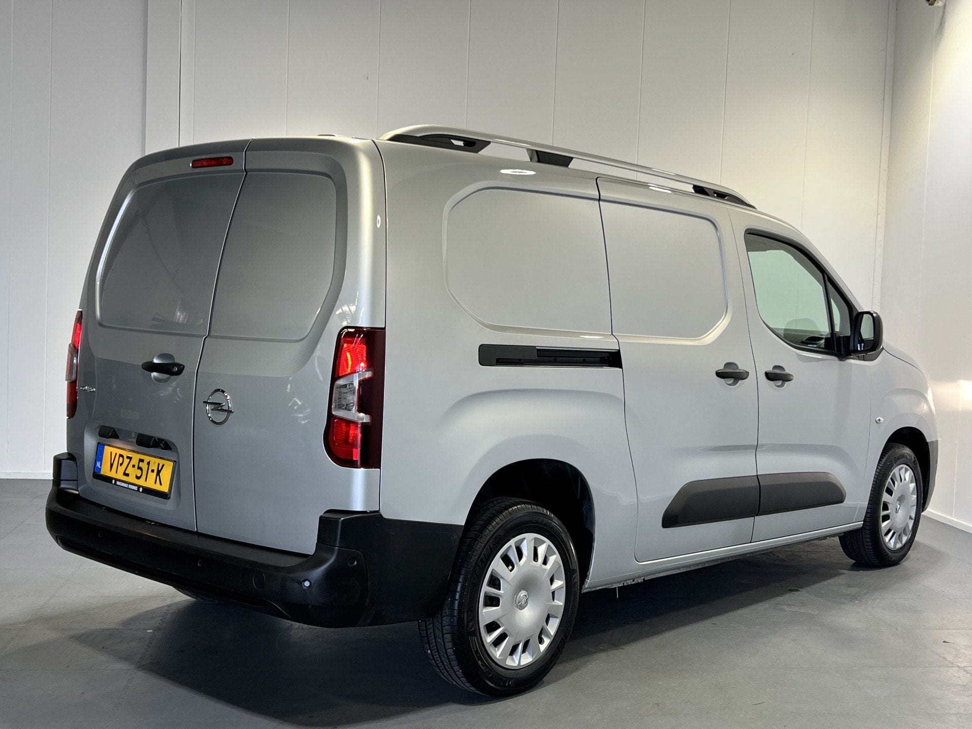 Opel Combo 1.5D L2H1 Edition | Navigatie | Cruise Control |, Voorwielaandrijving, Stof, Gebruikt, 4 cilinders