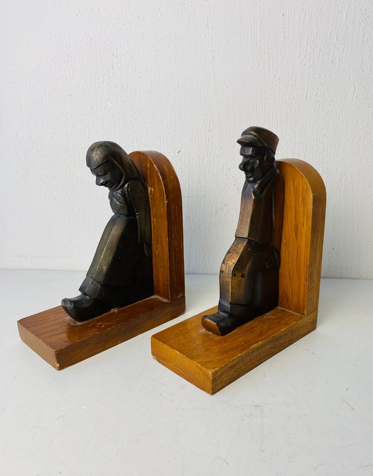 Art Deco bronzen boekensteunen boer en boerin, Ophalen of Verzenden