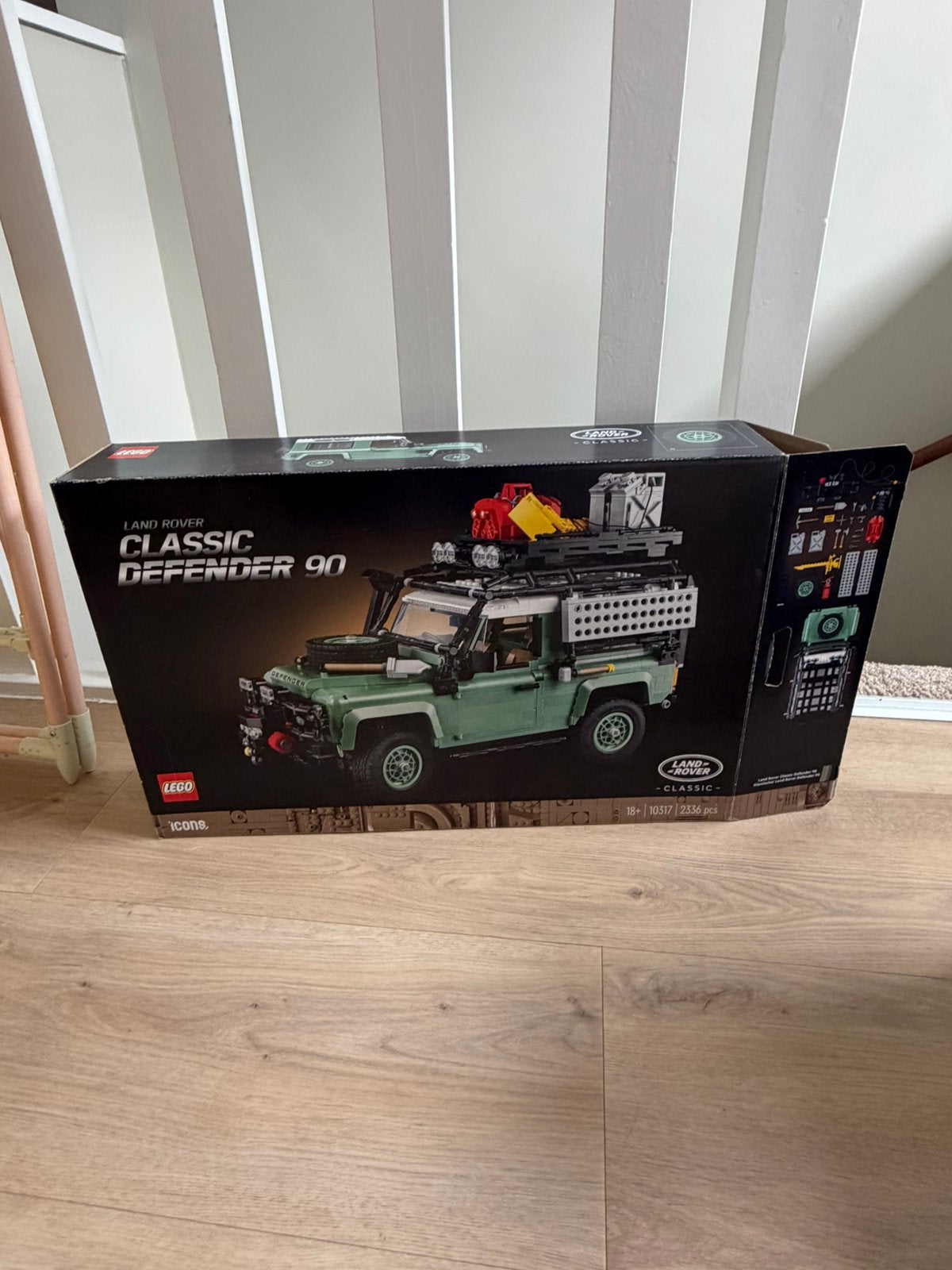 Lego Land Rover Classis Defender 90, Kinderen en Baby's, Speelgoed | Duplo en Lego, Lego, Ophalen of Verzenden, Zo goed als nieuw