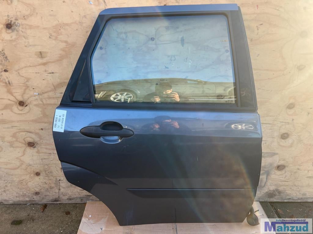 FORD FOCUS 1 Grijs K1 station rechts achter deur 1998-2004, Auto-onderdelen, Gebruikt, Deur, Info@ford.com, Ophalen of Verzenden