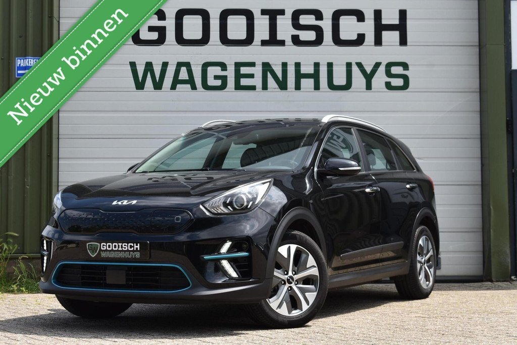 Kia e-Niro DynamicLine 64 kWh | 100% SOH | 3-Fase | Stoelver, Auto's, 1712 kg, Met garantie (alle), Zwart, Origineel Nederlands