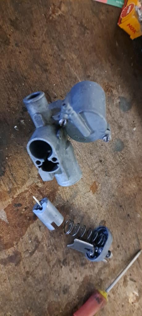 carburateur 10mm orginele, Ophalen of Verzenden, Carburateur